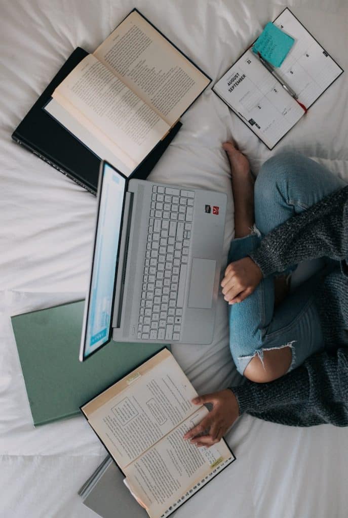 Frais d'études : entre universités de renommée internationale et écoles plus accessibles